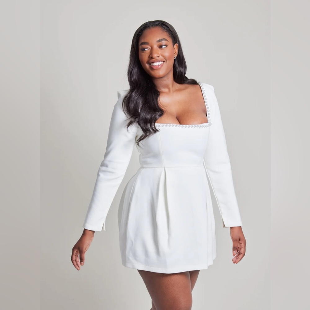 ODD MUSE— White The Ultimate Muse Pearl Dress -Square neck embellished dress - Picture 4 of 11